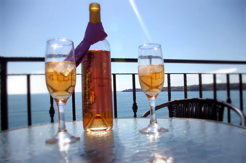 Sea View Apartments Sozopol Esterno foto
